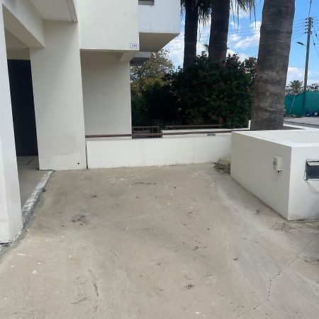 Daniandry Apartment Larnaca Exterior foto