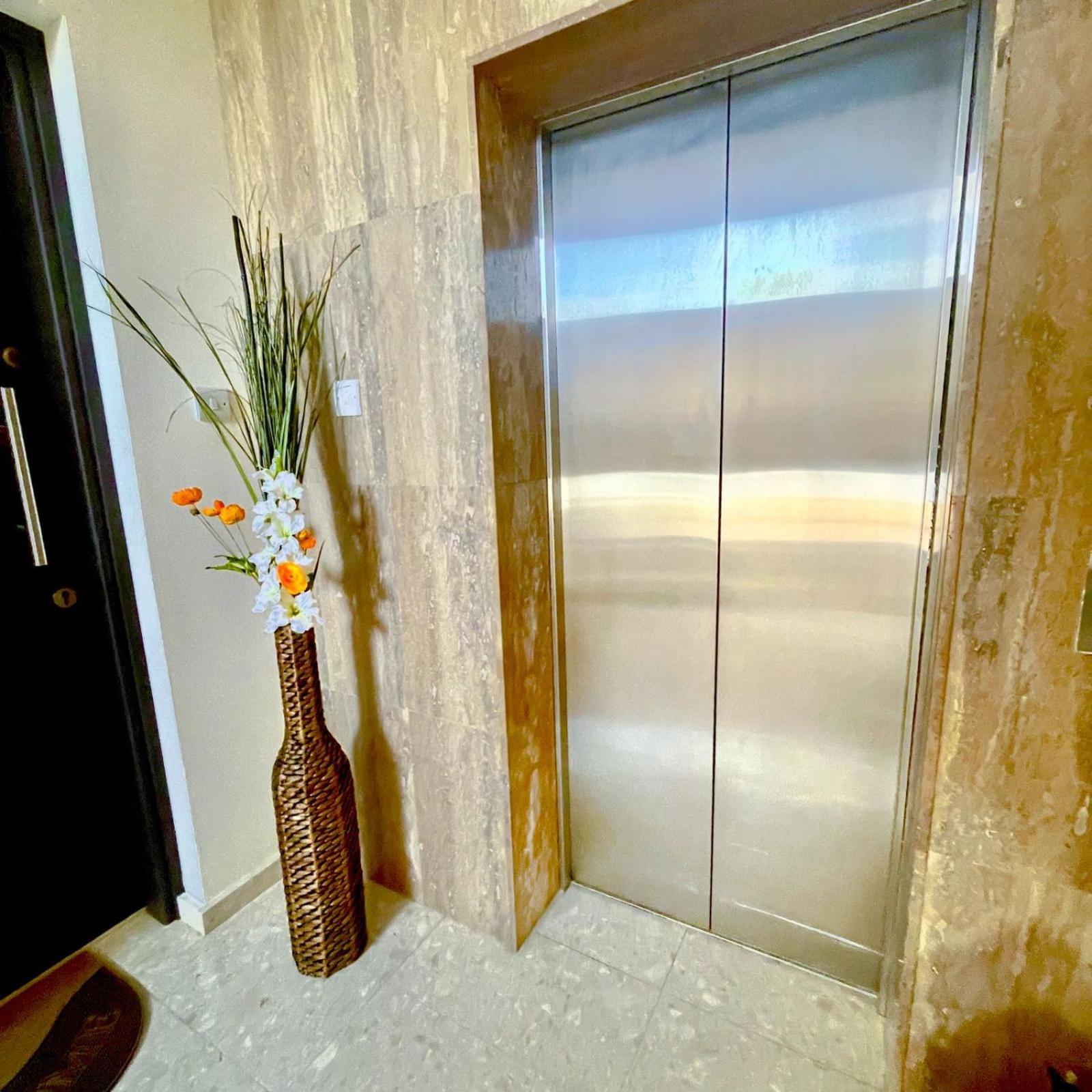 Daniandry Apartment Larnaca Exterior foto